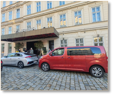 Private Luxury transfers SmartWay Connections Slovakia